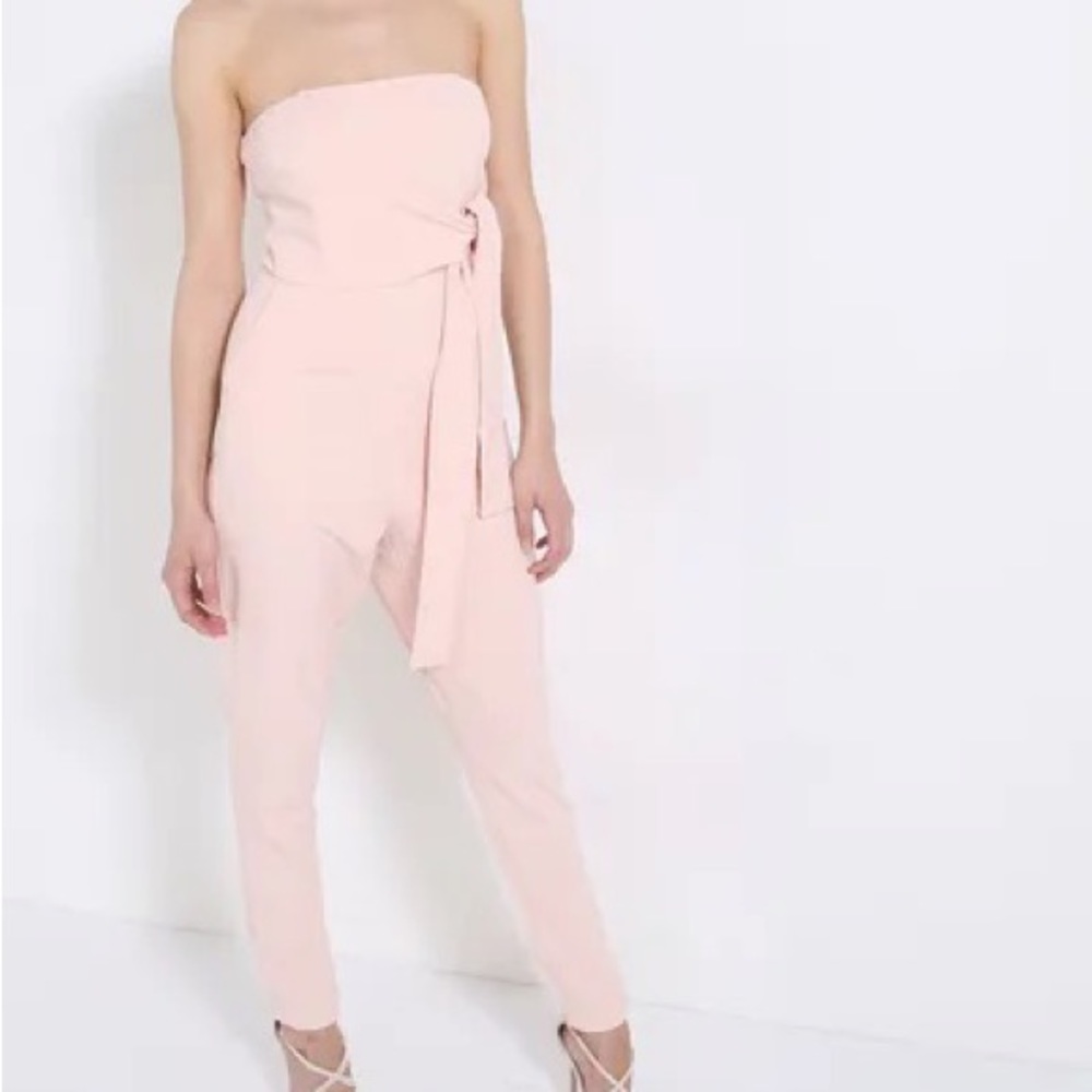 Lavish Alice NWT US2 Tie Front Strapless Jumpsuit in Soft Pink